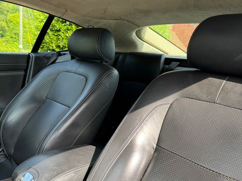 Used 2011 Jaguar XK Coupe RWD image 9