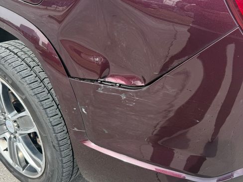 Used 2018 GMC Acadia Denali w/ Technology Package image 10