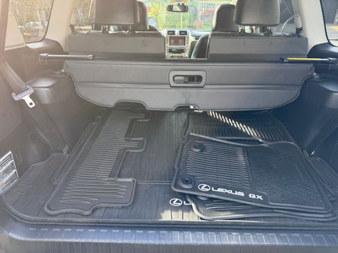 Used 2017 Lexus GX 460 Luxury image 12