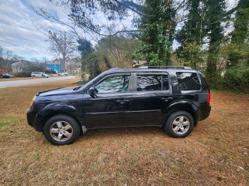Used 2010 Honda Pilot EX-L image 4