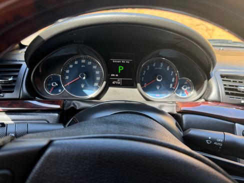 Used 2010 Maserati GranTurismo Convertible RWD image 10