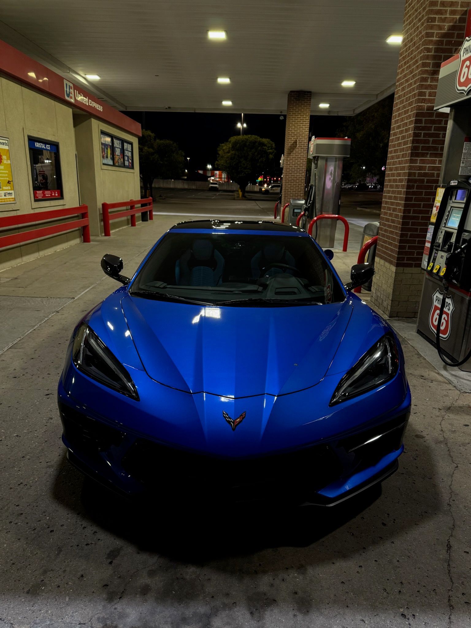 Used 2020 Chevrolet Corvette Stingray Premium Cpe w/ 3LT Preferred Equipment Group RWD image 14