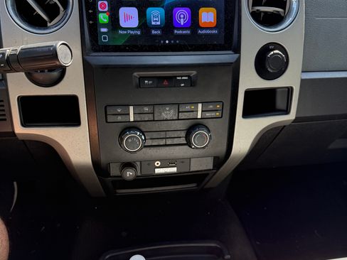 Used 2012 Ford F150 XLT w/ XLT Chrome Pkg image 12