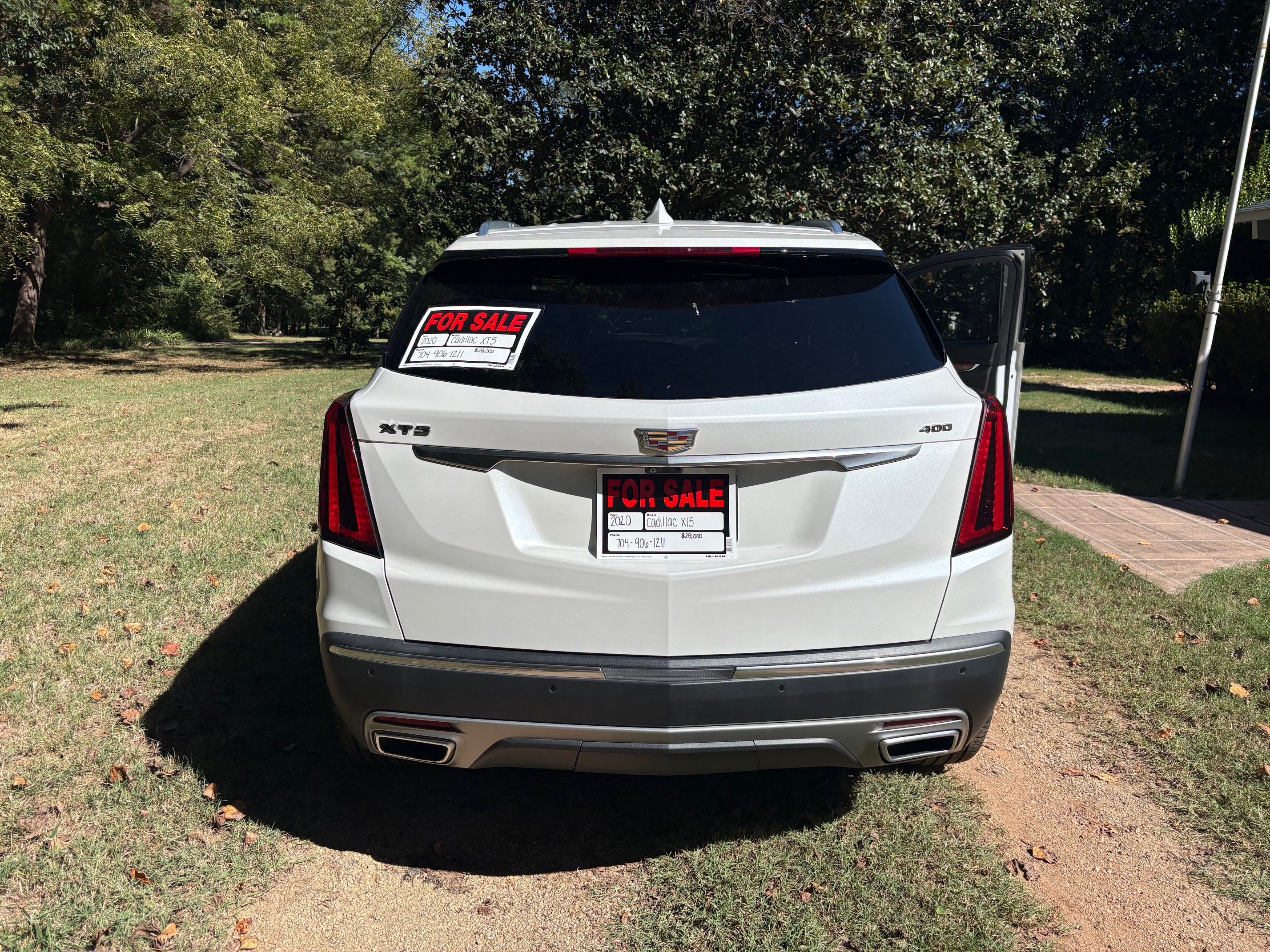 Used 2020 Cadillac XT5 Premium Luxury FWD image 3