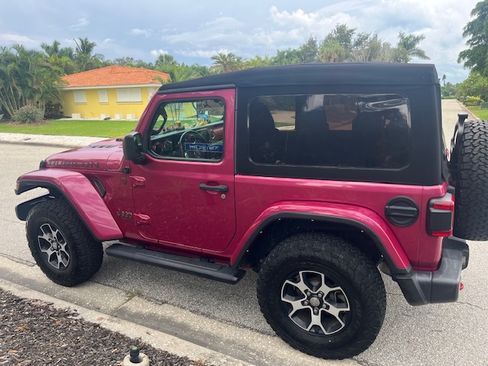 Used 2021 Jeep Wrangler Rubicon image 2