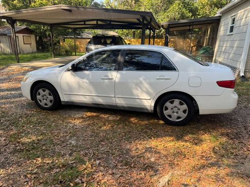 Used 2005 Honda Accord LX image 8