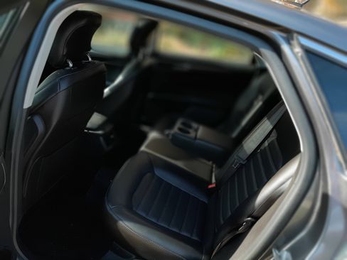 Used 2013 Ford Fusion Energi SE image 16