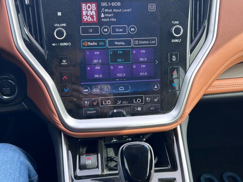 Used 2022 Subaru Legacy Touring XT image 16