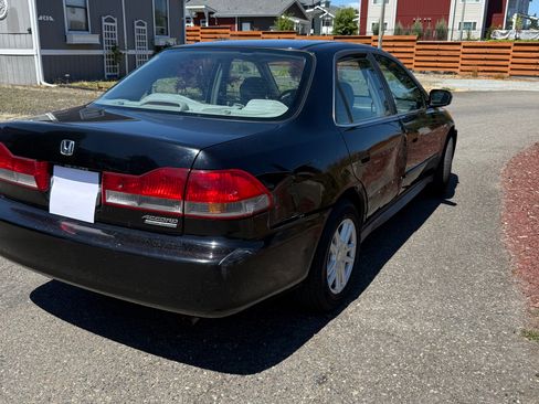 Used 2002 Honda Accord SE image 2