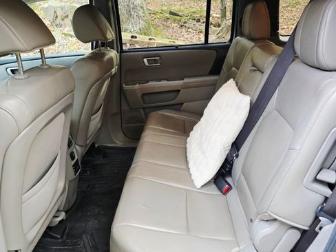 Used 2013 Honda Pilot Touring image 6