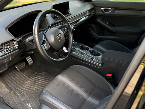 Used 2022 Honda Civic Sport image 9