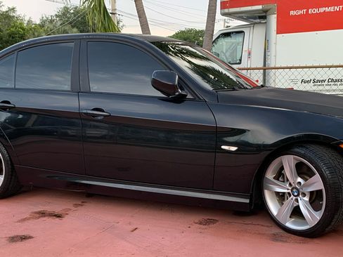 Used 2009 BMW 335i Sedan image 1