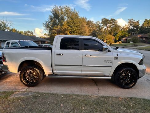 Used 2015 RAM 1500 Lone Star image 4