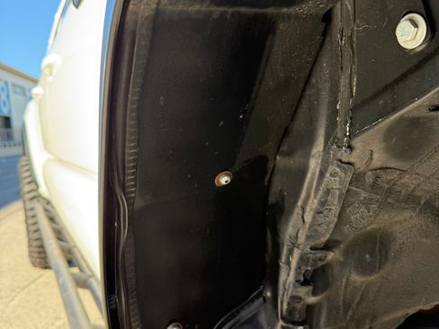 Used 2017 Toyota Tacoma TRD Off-Road image 27