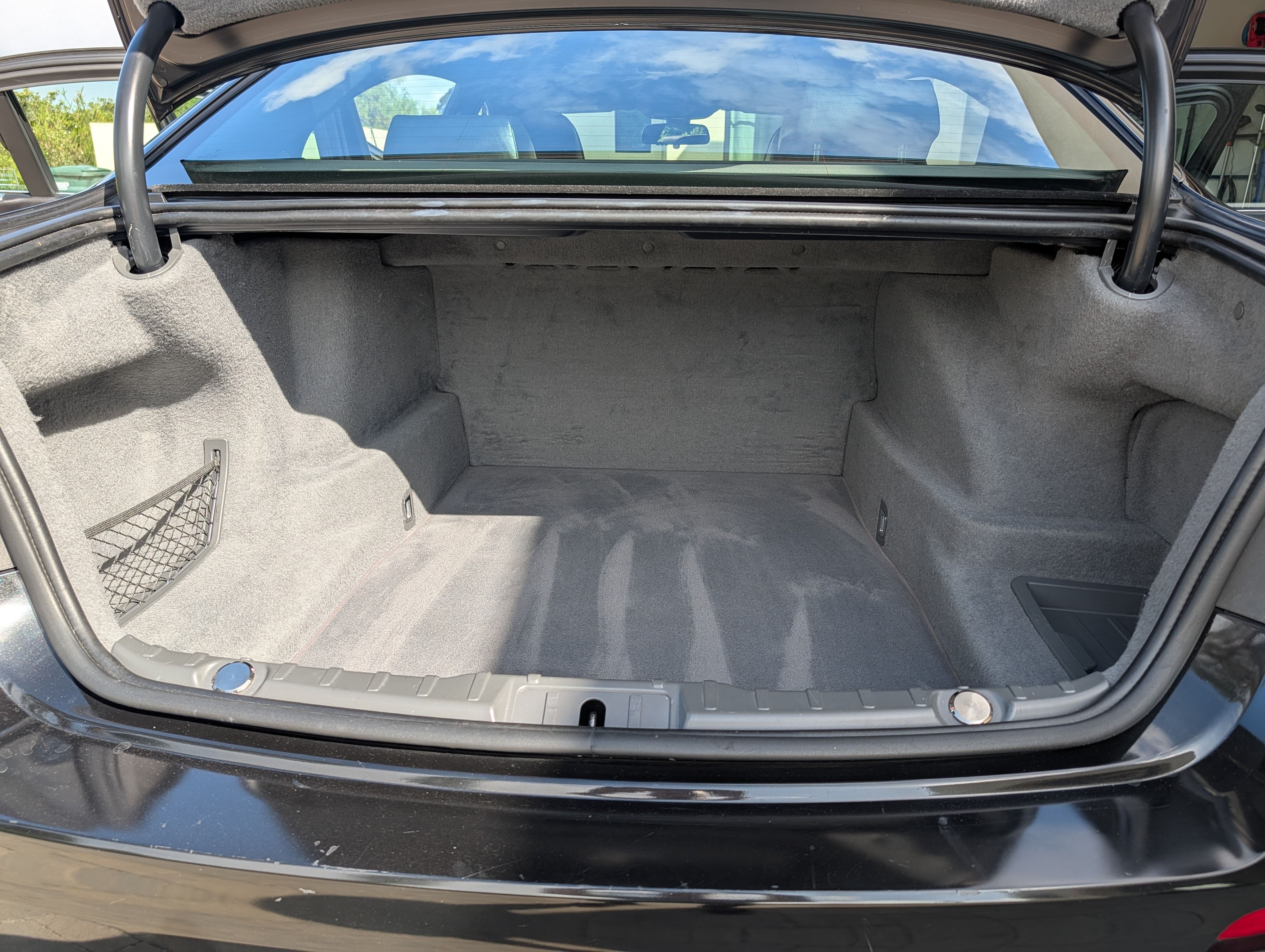 Used 2014 BMW 750Li RWD image 10