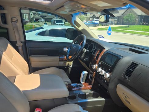Used 2008 Toyota Tundra Limited RWD image 10