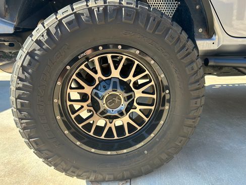 Used 2020 Jeep Wrangler Unlimited Sport image 6