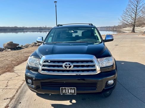 Used 2013 Toyota Sequoia Limited image 5