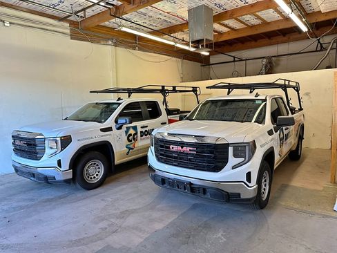 Used 2023 GMC Sierra 1500 Pro image 1