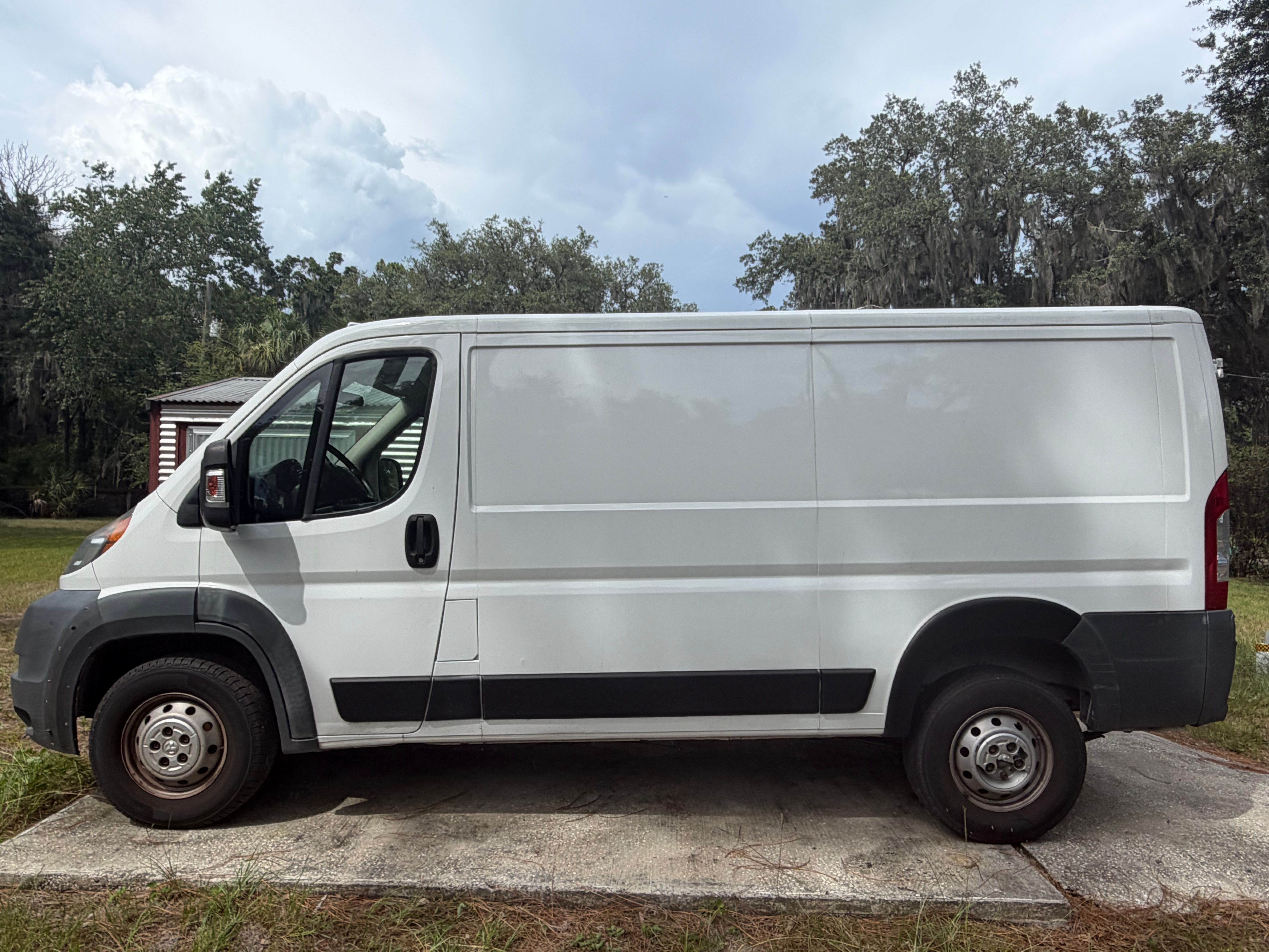 Used 2015 RAM ProMaster 1500 FWD image 1