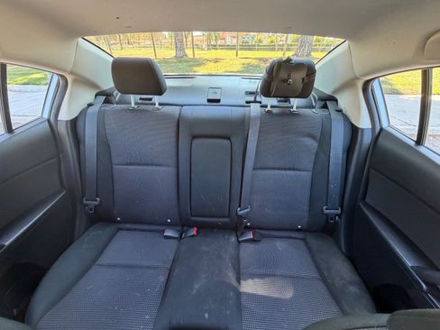 Used 2013 MAZDA MAZDA3 i Touring FWD image 7