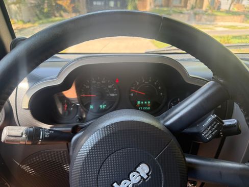 Used 2008 Jeep Wrangler Unlimited X RWD image 7