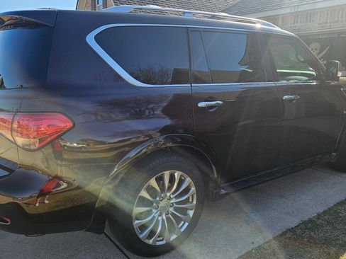 Used 2015 INFINITI QX80 Sport Utility 4D w/ Deluxe Technology Package image 8