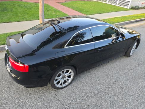 Used 2010 Audi A5 2.0T Premium w/ Bluetooth/Homelink Pkg image 6