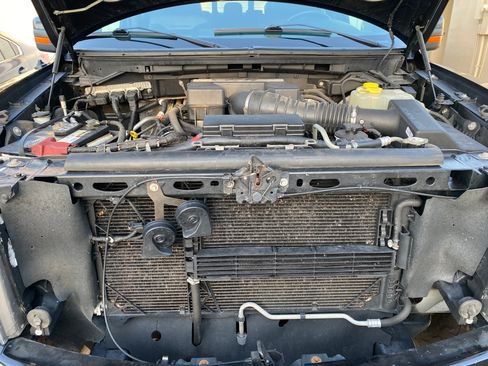 Used 2014 Ford F150 Raptor w/ Equipment Group 801A Luxury AWD/4WD image 29