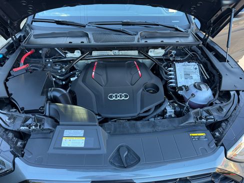 Used 2024 Audi SQ5 Premium Plus w/ Premium Plus Package image 13