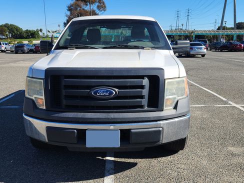 Used 2010 Ford F150 XL image 2