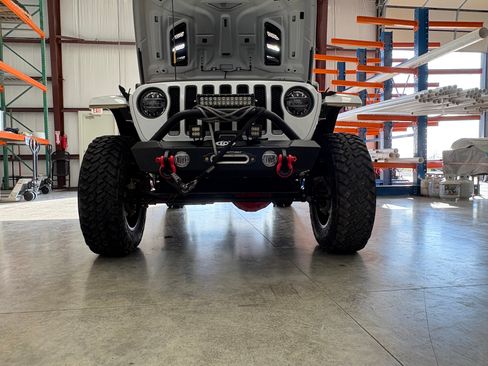 Used 2021 Jeep Wrangler Unlimited Rubicon image 10