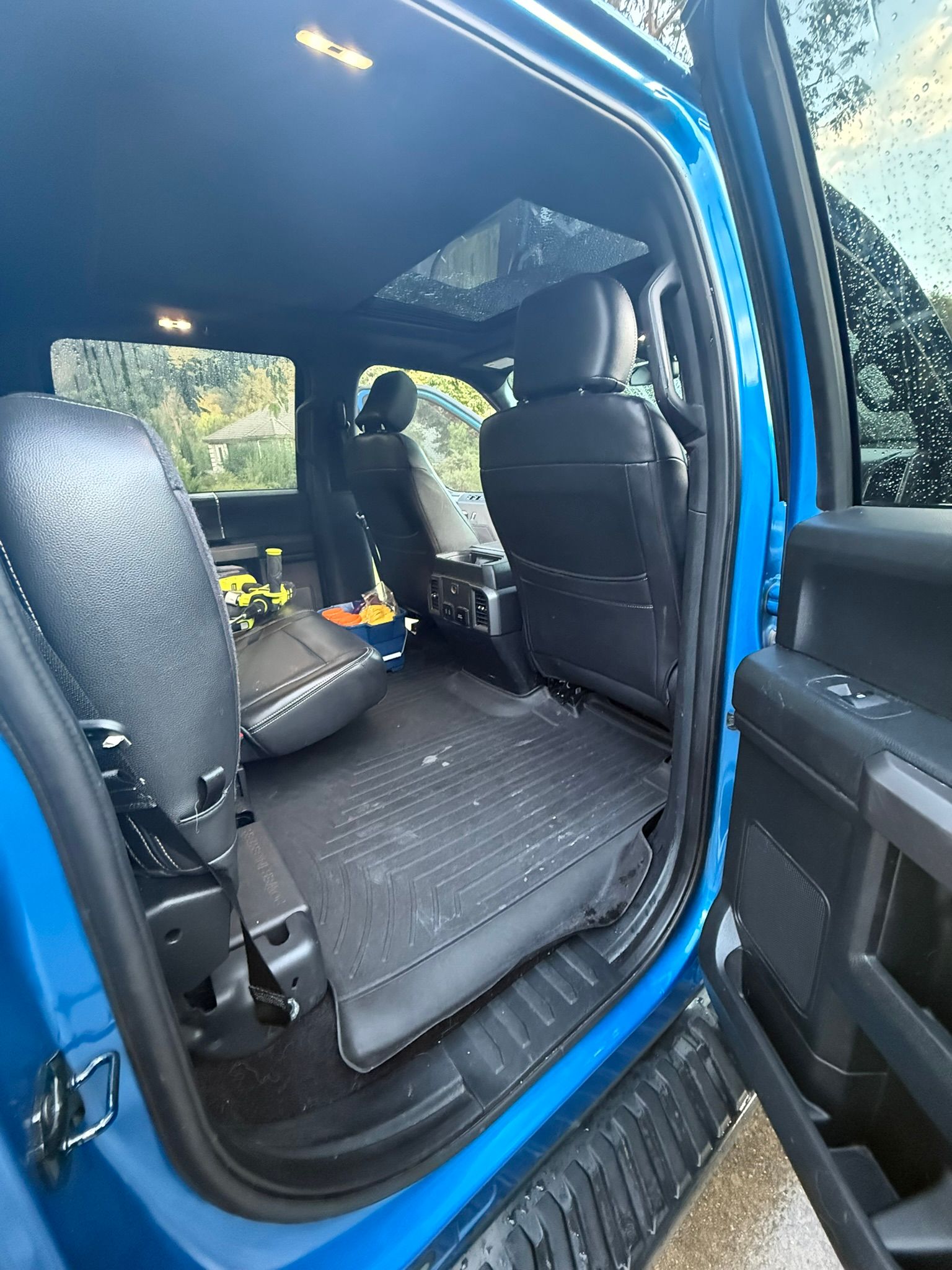 Used 2019 Ford F150 XLT w/ Equipment Group 302A Luxury AWD/4WD image 9