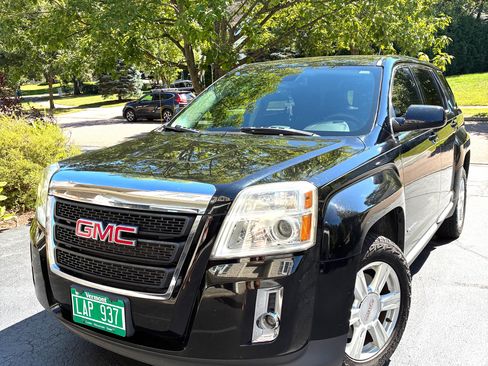 Used 2015 GMC Terrain SLE FWD image 1