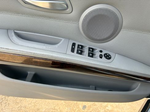Used 2010 BMW 328i Sedan RWD image 27