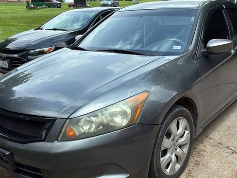 Used 2009 Honda Accord LX image 2