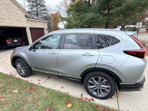 Used 2022 Honda CR-V Touring image 8