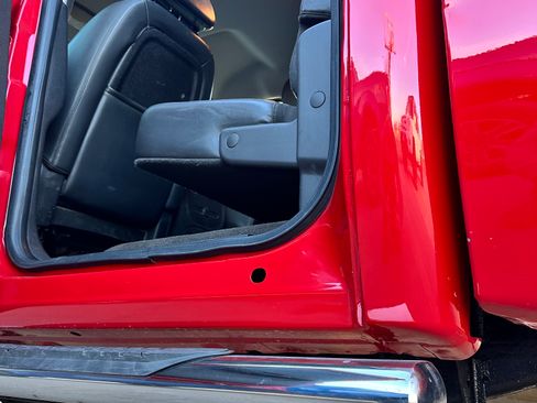 Used 2008 Chevrolet Silverado 2500 LTZ w/ Suspension Package, Off-Road image 19