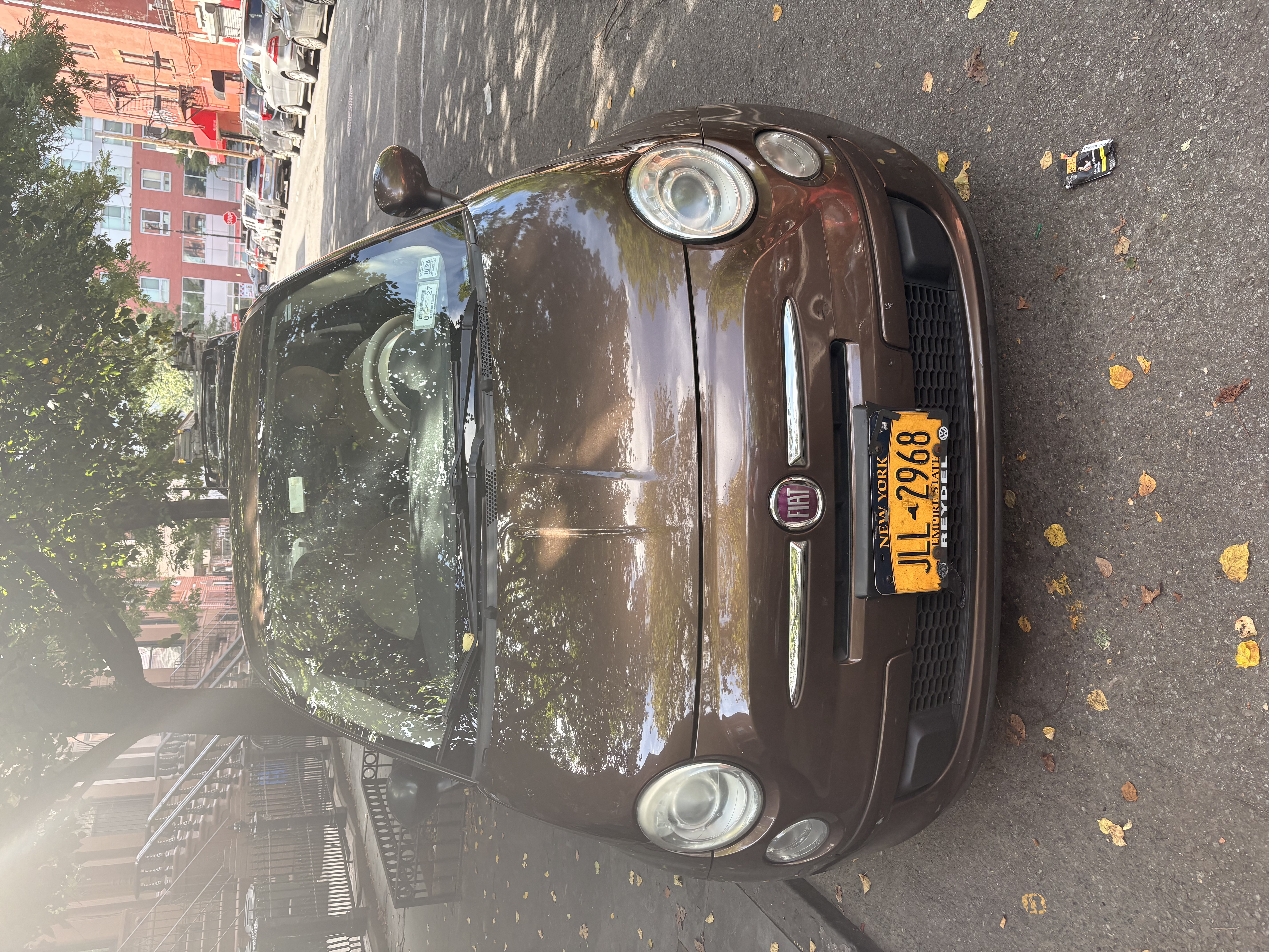 Used 2015 FIAT 500 Pop FWD image 2
