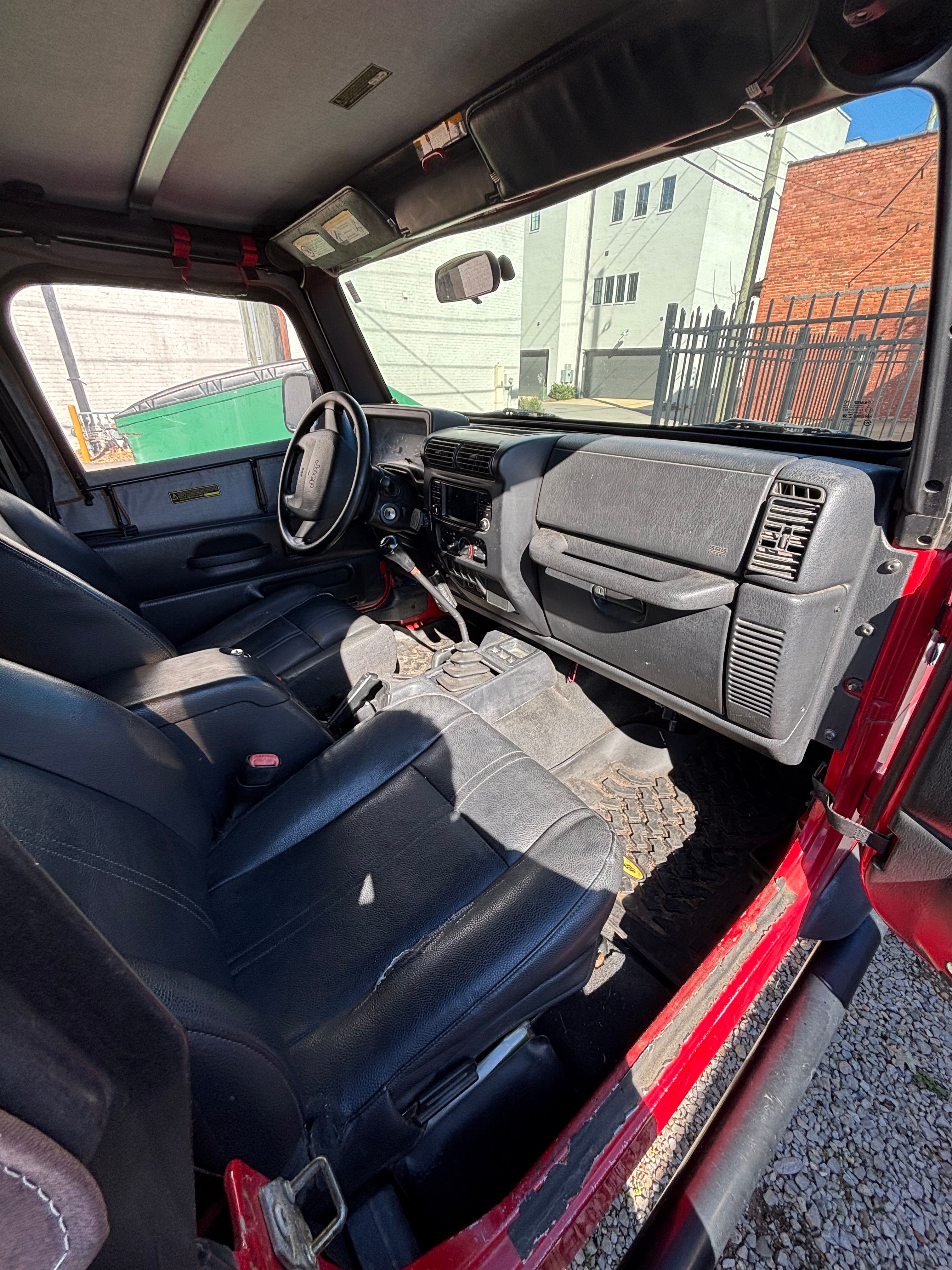 Used 2003 Jeep Wrangler X AWD/4WD image 10