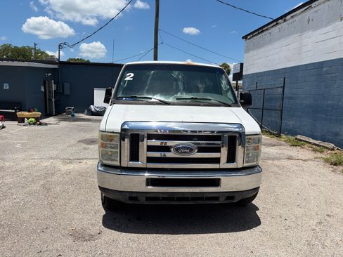 Used 2008 Ford E-350 and Econoline 350 XLT RWD image 15