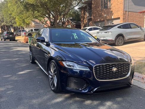Used 2024 Jaguar XF R-Dynamic SE AWD/4WD image 8