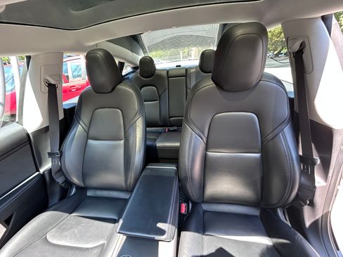 Used 2019 Tesla Model 3 Standard Range Plus RWD image 23