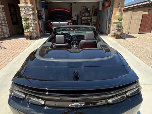 Used 2023 Chevrolet Camaro SS RWD image 10