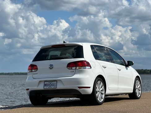 Used 2013 Volkswagen Golf TDI image 1