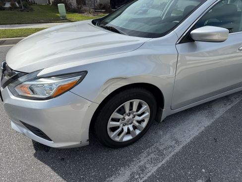 Used 2017 Nissan Altima 2.5 S w/ Power Driver Seat Package image 10