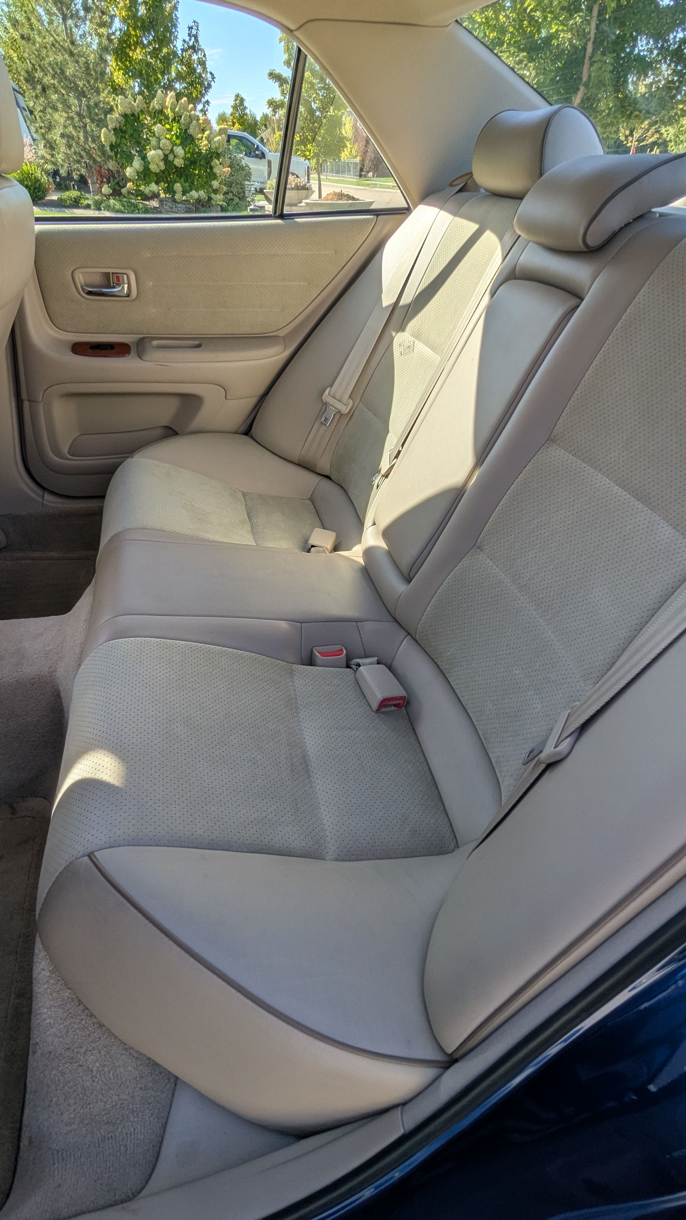 Used 2001 Lexus IS 300 RWD image 13