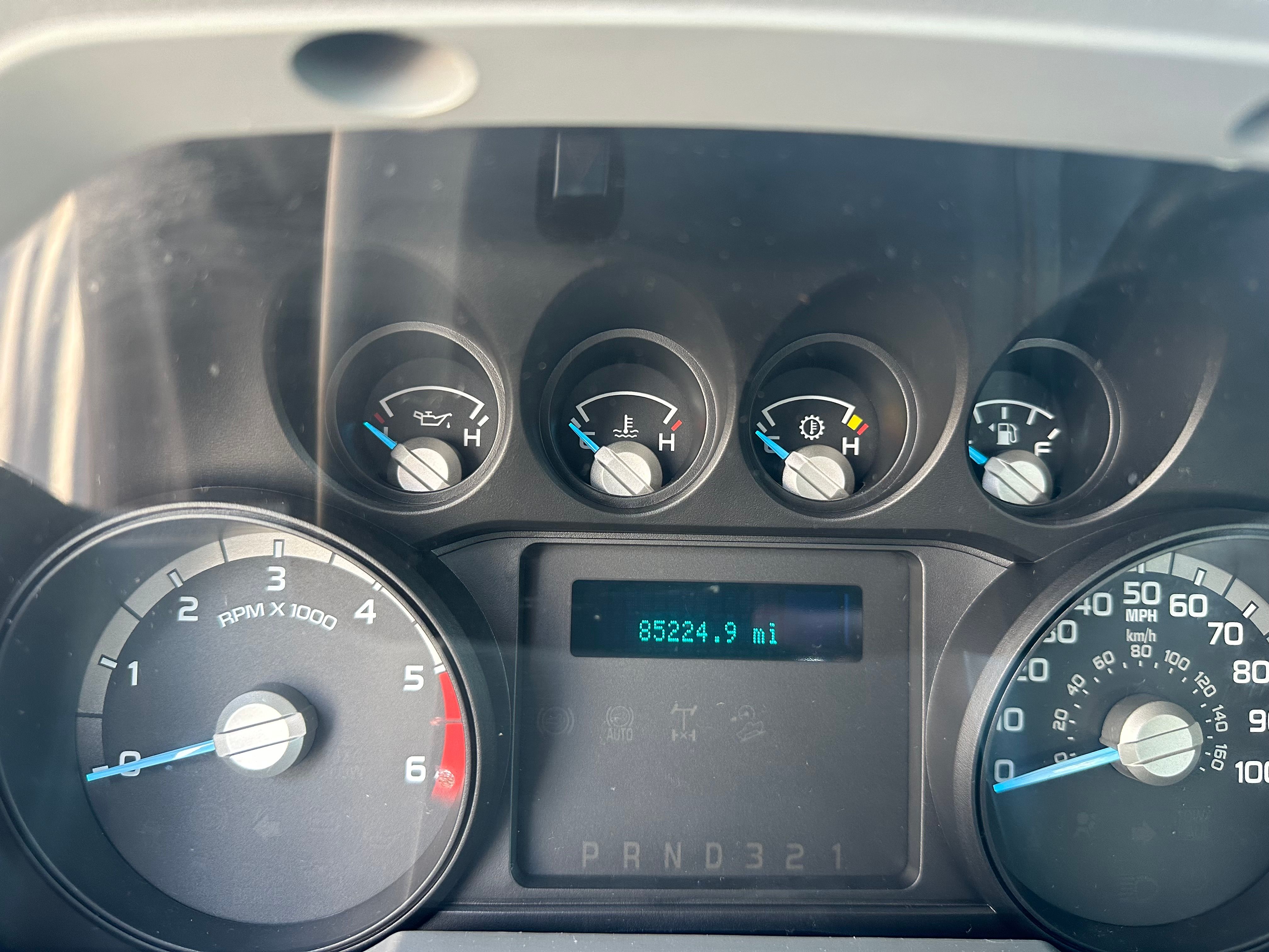 Used 2012 Ford F550 2WD Regular Cab Super Duty w/ PWR Equipment Group image 14