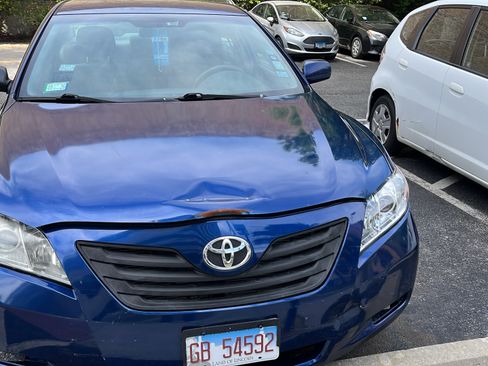 Used 2008 Toyota Camry LE FWD image 4