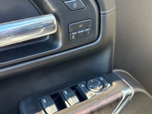 Used 2020 GMC Sierra 1500 Denali w/ Technology Package image 13